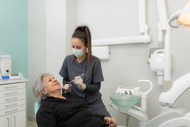Best Orthodontic Emergency Dentist in Amberley, OH
